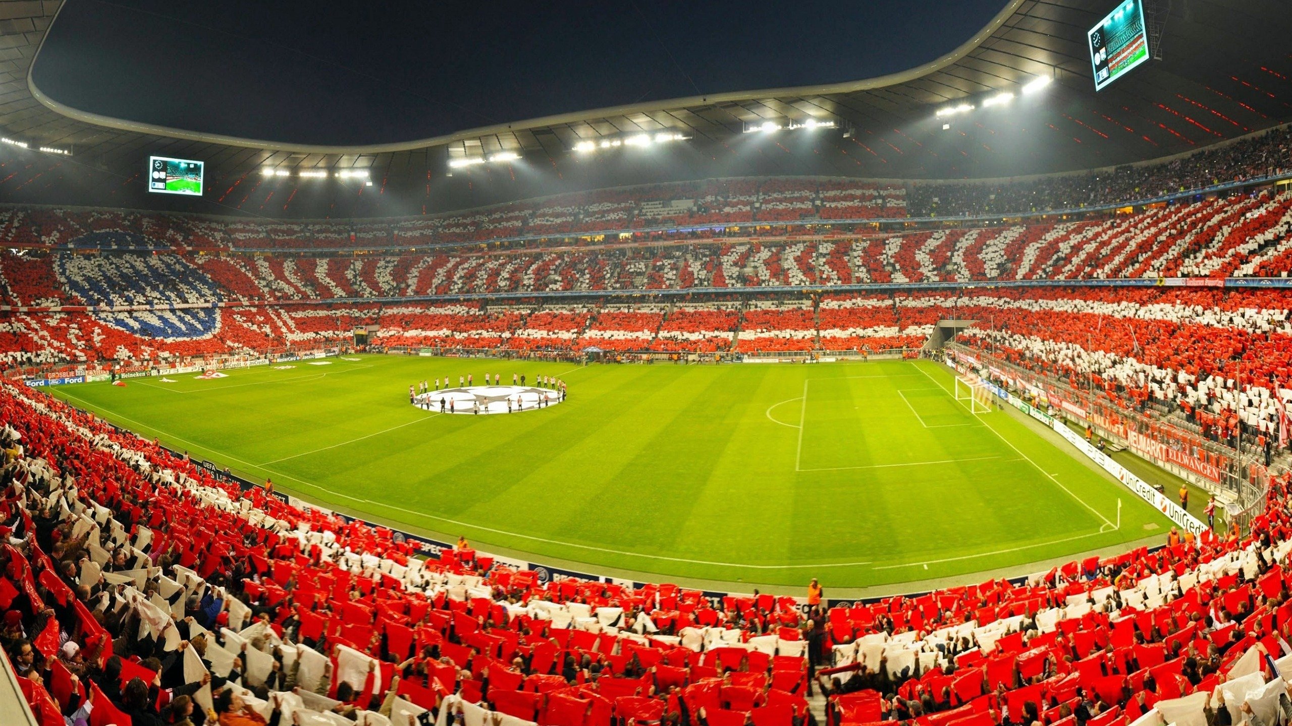 拜仁边路传中战术:套路升级,制造得分机会,拜仁传奇边后卫